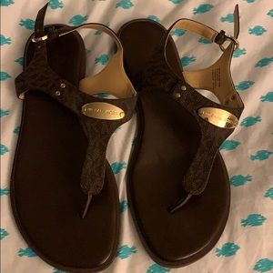 Brown Michael Kors Sandals size 8.5